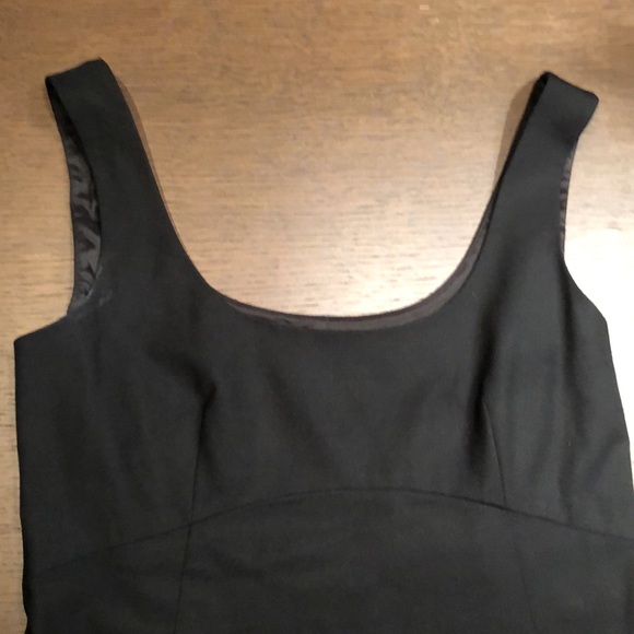 Theory classic sheath cocktail dress. - Picture 5 of 15